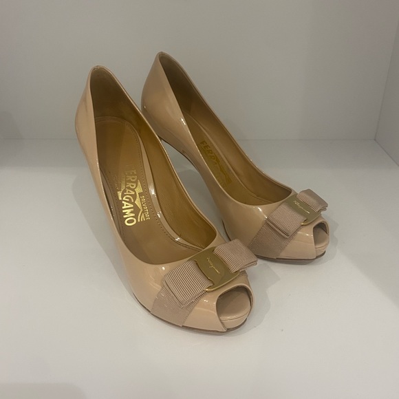 Shoes - Picture 1 of 9